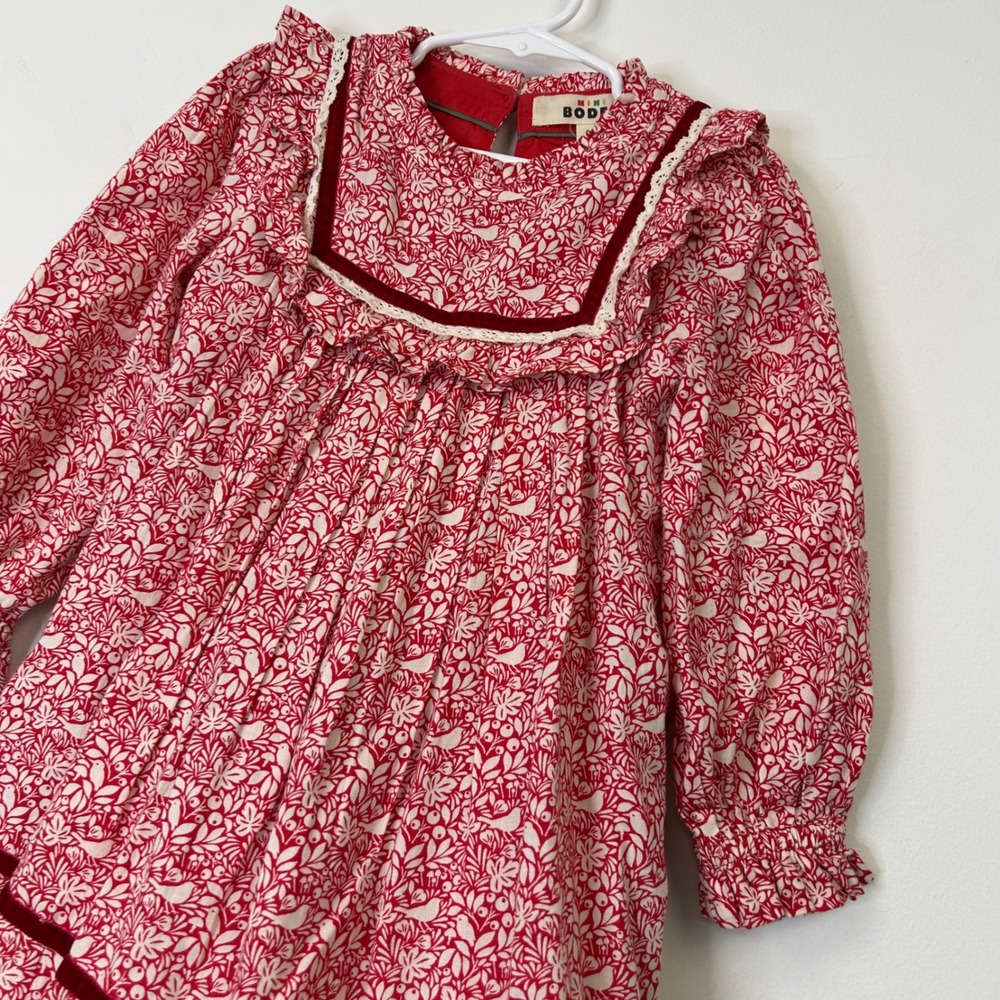 Mini Boden Girls Red Floral Prairie Dress‎ Size 4 5 Kids Ruffle Cottage - Picture 2 of 8